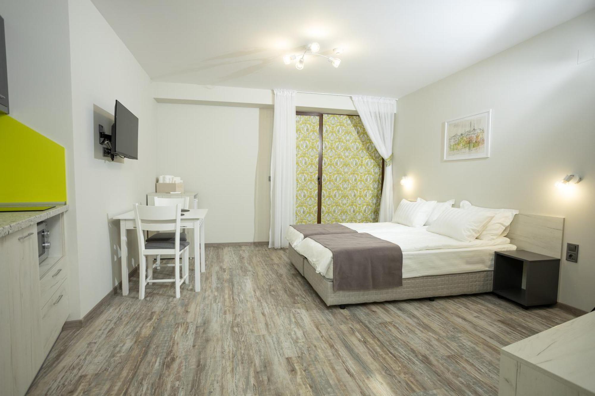 Arima City Shumen Bagian luar foto